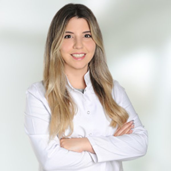 Dietitian Özlem Deniz Taşbaş