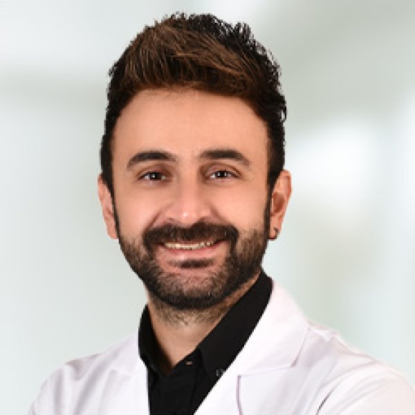 Op. Dr. Ahmet Alperen Koç